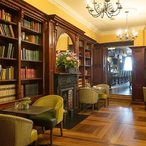 Cahir House Hotel